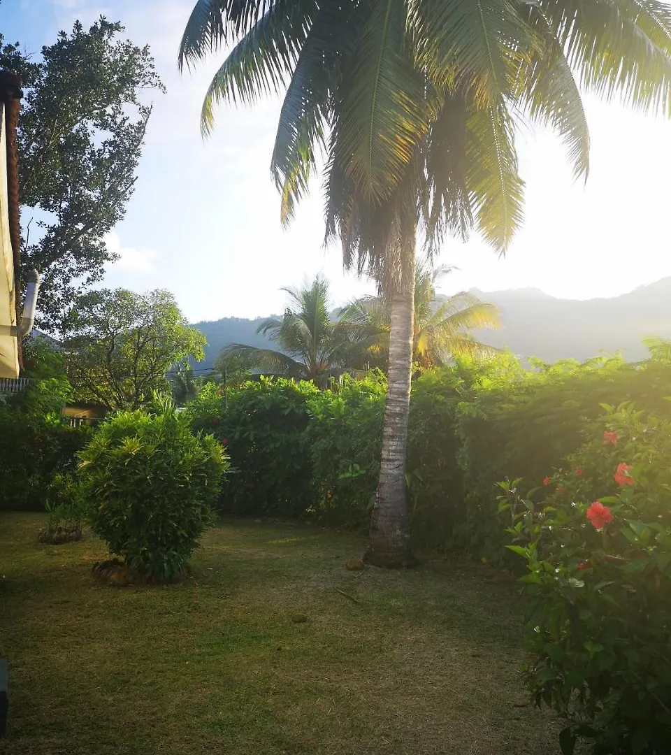 Residence Charlette Anse Boileau